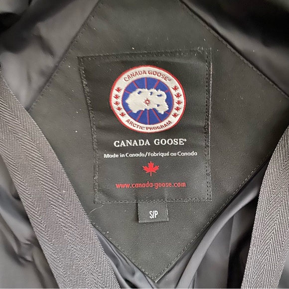 Canada Goose Black Shelburne Parka Size Small - Picture 5 of 11